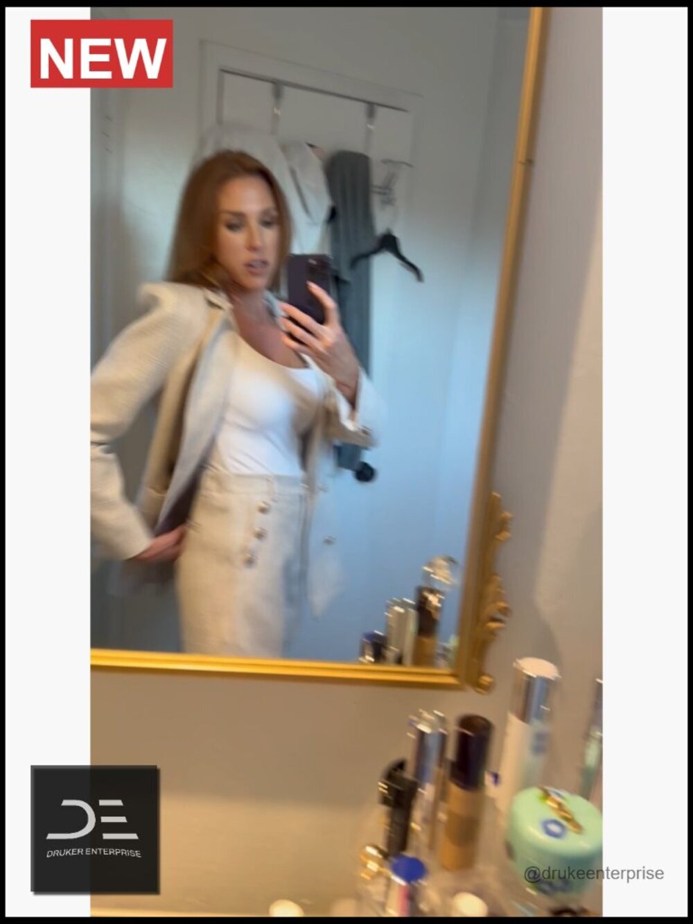 Tweed Blazer and Shorts Set - 2 Piece Double Breasted Suit Jacket - Picture 7 of 7